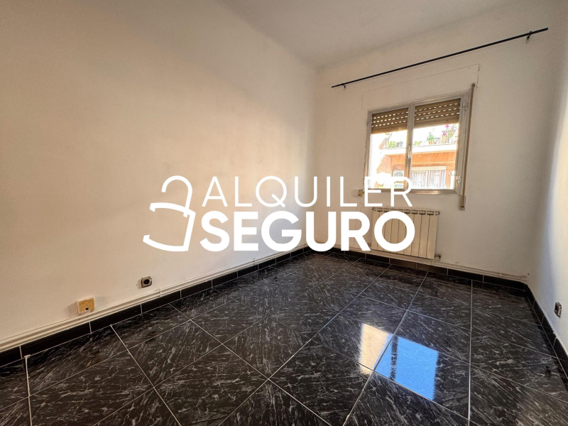 Inmueble en Calle Carmen Bruguera, MADRID