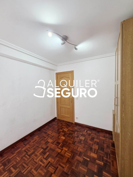 Inmueble en Calle Álava, MADRID
