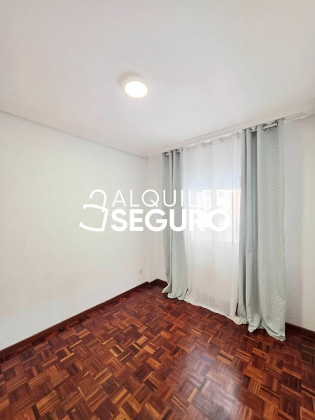 Inmueble en Calle Álava, MADRID