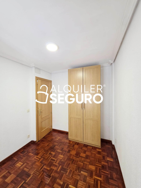 Inmueble en Calle Álava, MADRID