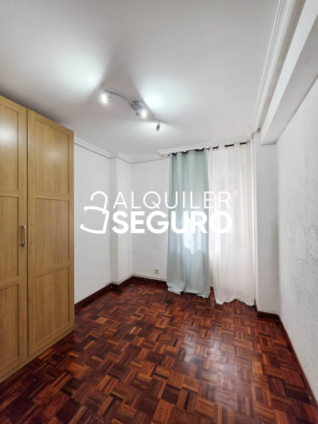 Inmueble en Calle Álava, MADRID