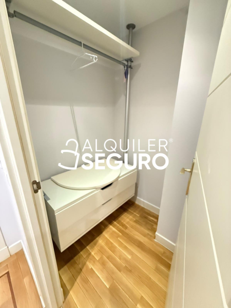 Inmueble en Calle Cruz del Sur, MADRID