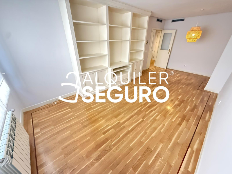Inmueble en Calle Cruz del Sur, MADRID