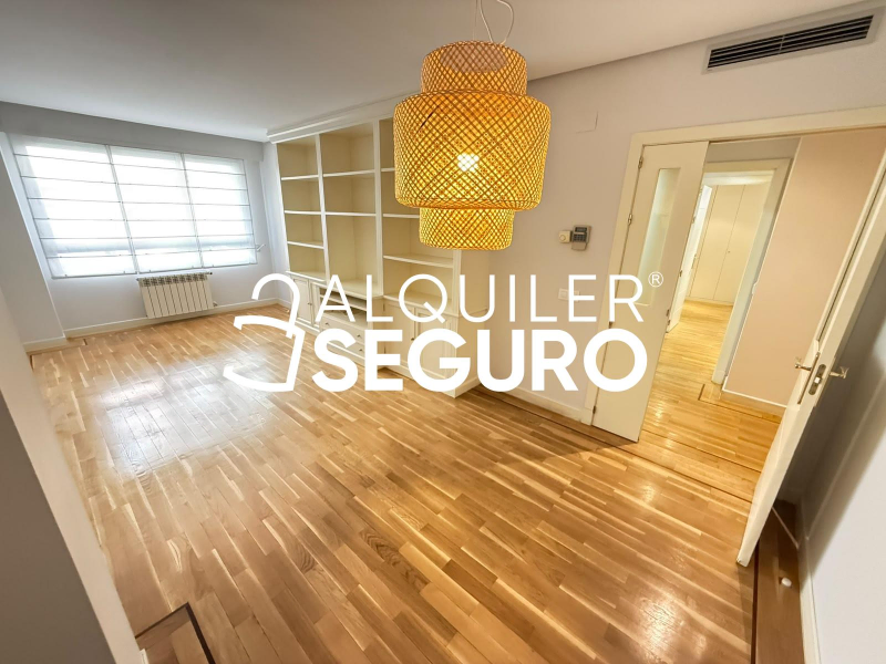 Inmueble en Calle Cruz del Sur, MADRID