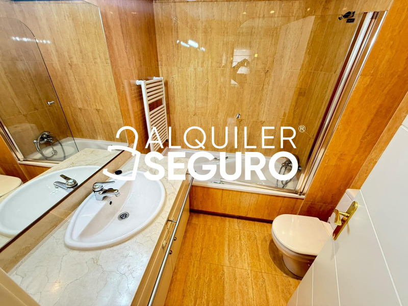 Inmueble en Calle Cruz del Sur, MADRID