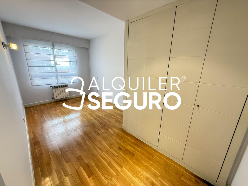 Inmueble en Calle Cruz del Sur, MADRID