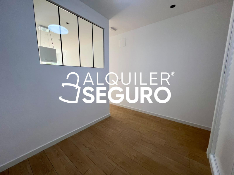 Inmueble en Avenida de Tenerife, MADRID