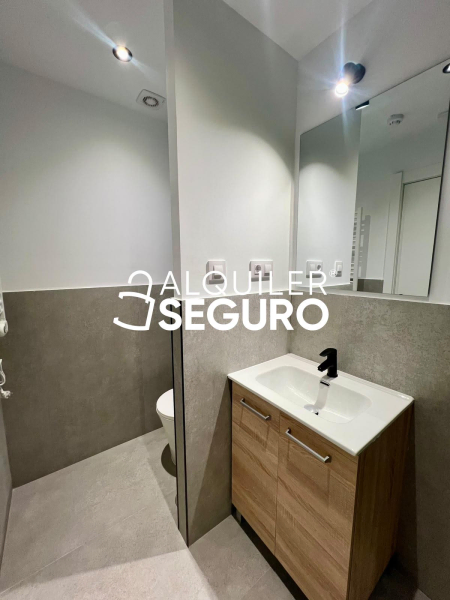 Inmueble en Avenida de Tenerife, MADRID