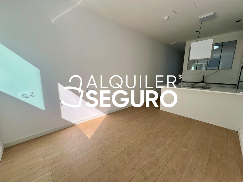 Inmueble en Avenida de Tenerife, MADRID