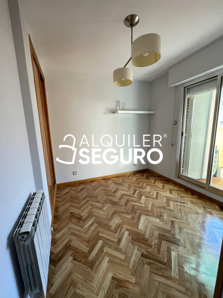 Inmueble en Calle Virgen de Belen, MADRID