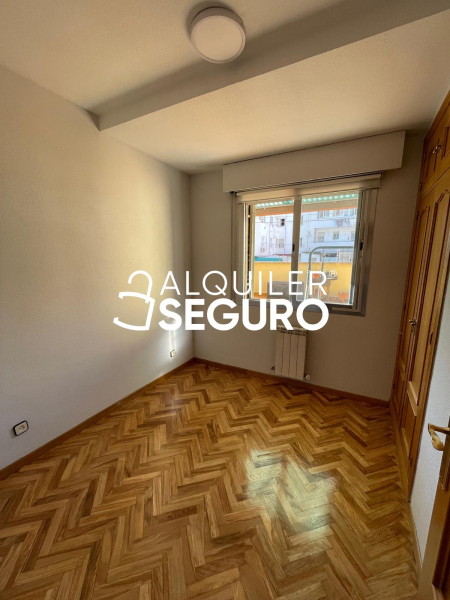 Inmueble en Calle Virgen de Belen, MADRID