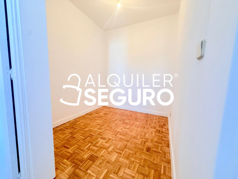 Inmueble en Calle de Fernández de los Ríos, MADRID