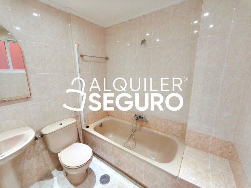 Inmueble en Avenida de los Sauces, MADRID