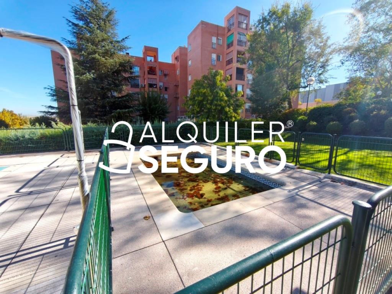 Inmueble en Avenida de los Sauces, MADRID