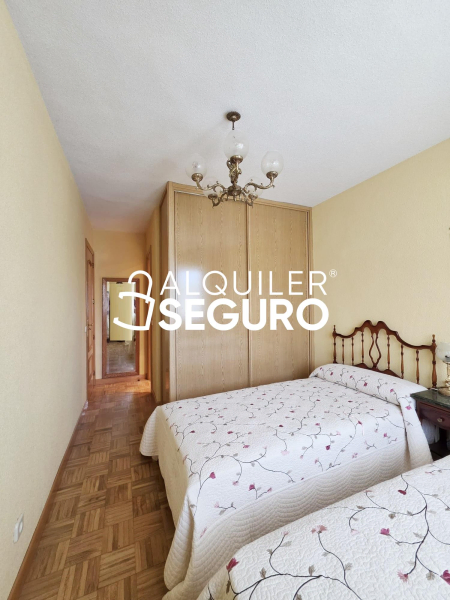 Inmueble en Calle Islas Cies, MADRID