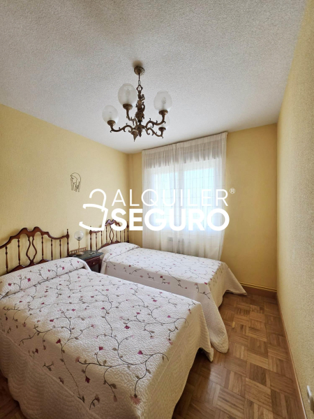 Inmueble en Calle Islas Cies, MADRID