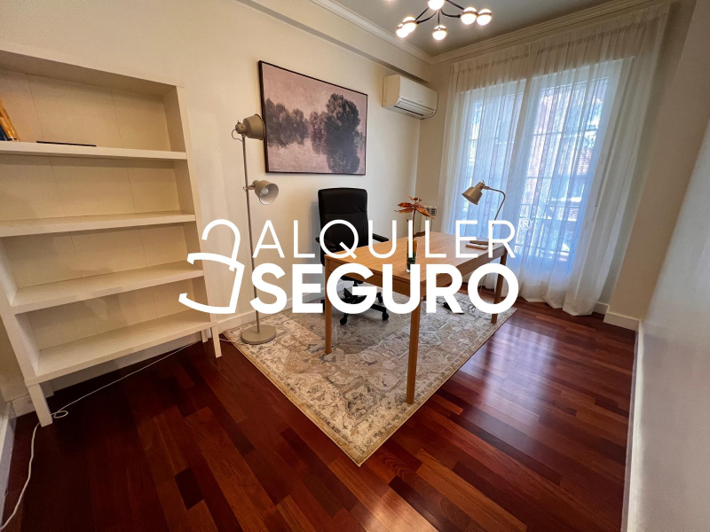Inmueble en Calle de Cartagena, MADRID