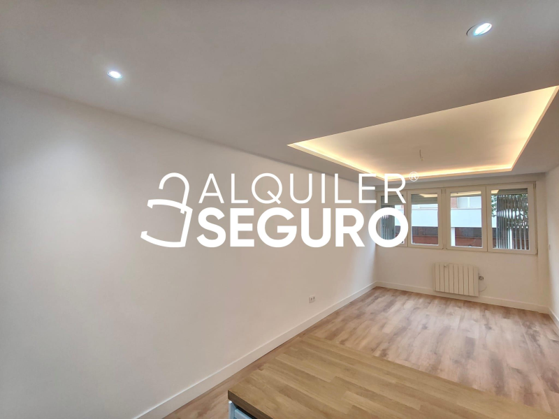 Inmueble en Plaza del Pico Salvaguardia, MADRID