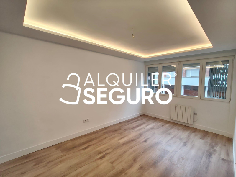 Inmueble en Plaza del Pico Salvaguardia, MADRID