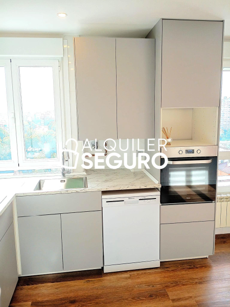 Inmueble en Avenida Burgos, VALLADOLID