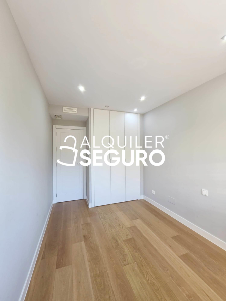 Inmueble en Avenida Victimas del Terrorismo , MADRID