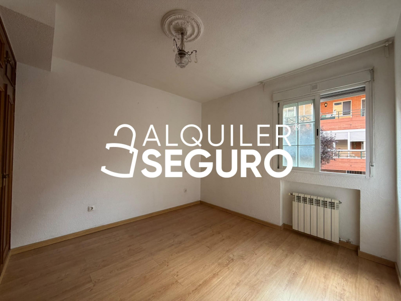 Inmueble en Calle Peñote, MADRID
