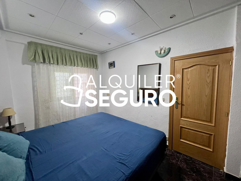 Inmueble en Calle de la Isla de Arosa, MADRID