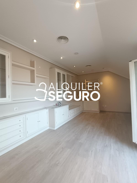 Piso en Calle Jose María Benito Serra, CIEMPOZUELOS MADRID