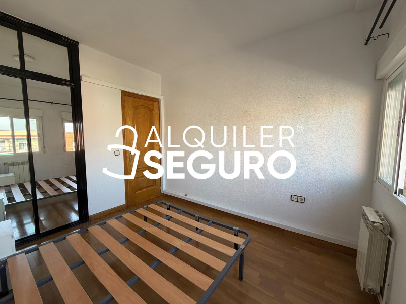 Inmueble en Avenida Buenos Aires, MADRID