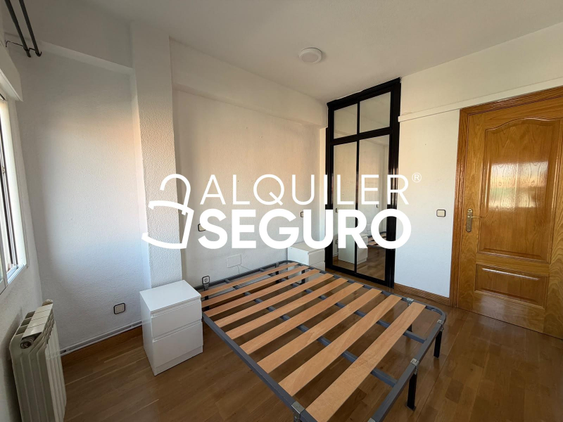 Inmueble en Avenida Buenos Aires, MADRID