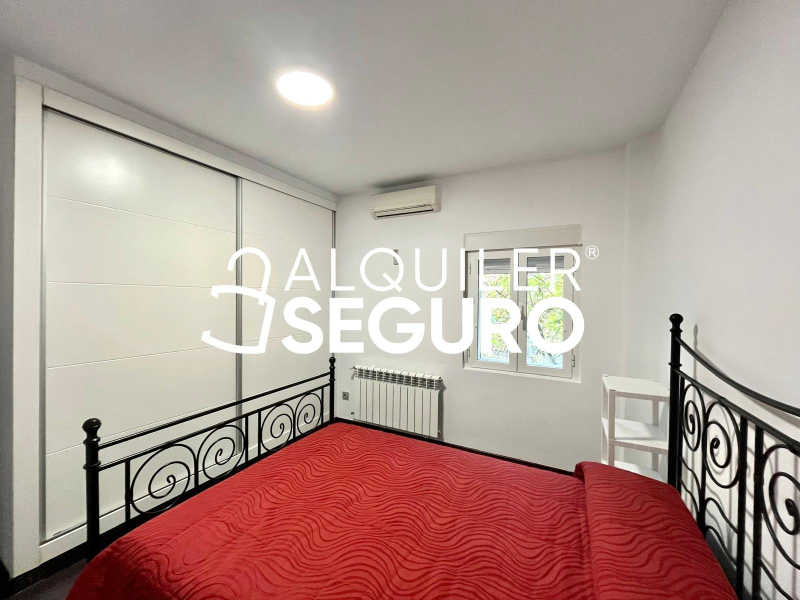 Inmueble en Plaza de Ángel Carbajo, MADRID