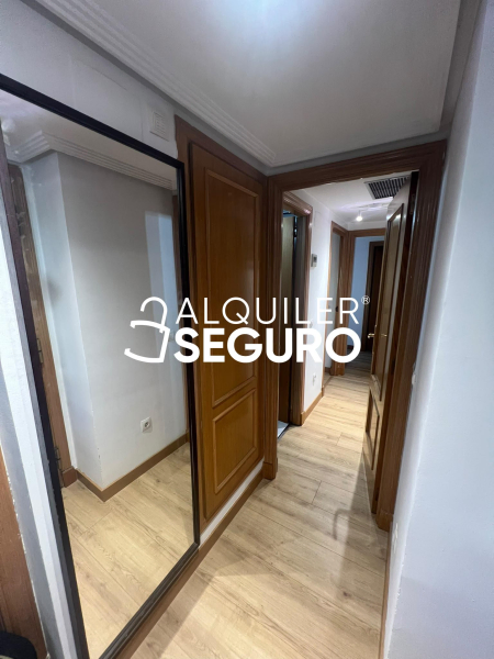 Inmueble en Calle de Julián Camarillo, MADRID