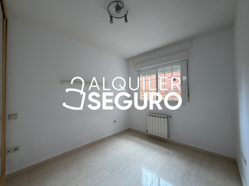 Inmueble en Calle Puente de Cazorla, MADRID