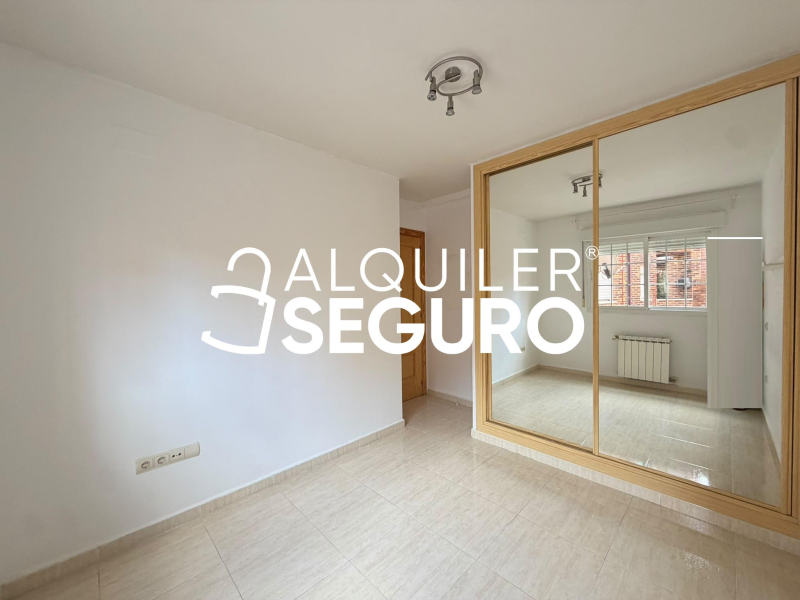 Inmueble en Calle Puente de Cazorla, MADRID