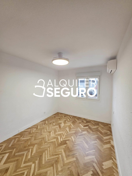 Inmueble en Calle Azorín , MADRID