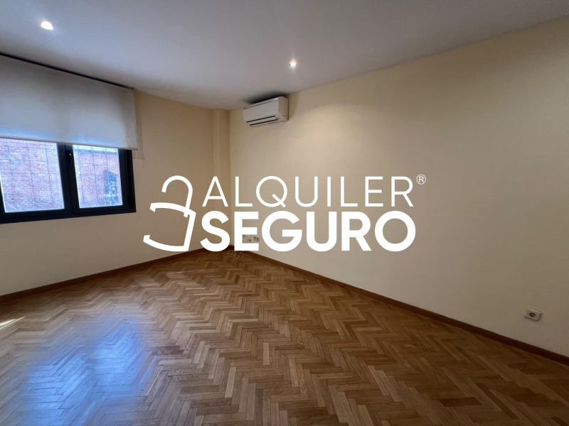Inmueble en Calle de Baracaldo, MADRID