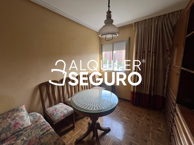 Inmueble en Calle de Finisterre, MADRID