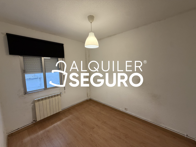 Inmueble en Calle Guadalajara , MADRID