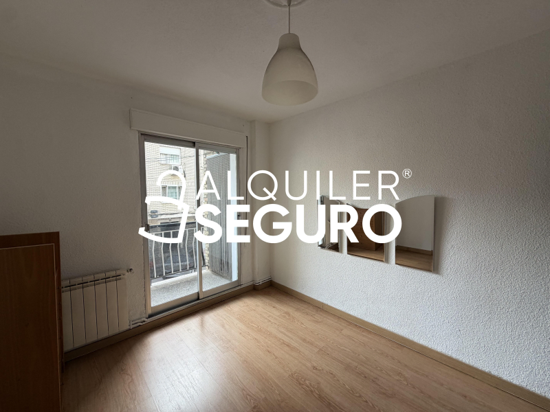 Inmueble en Calle Guadalajara , MADRID