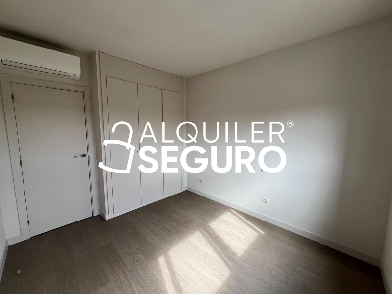 Inmueble en Calle de Isabel Clara Eugenia, MADRID