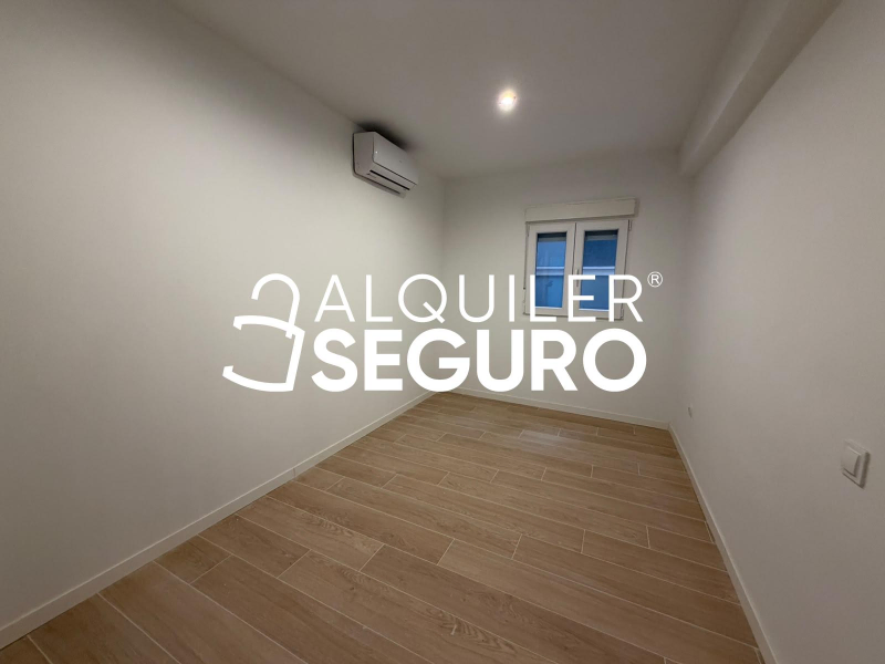 Inmueble en Avenida Buenos Aires, MADRID