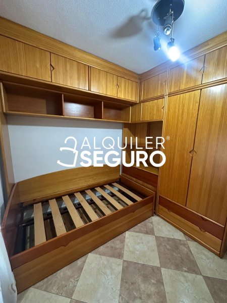 Inmueble en Calle Simón Hernández, MADRID