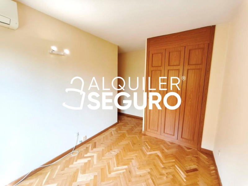Inmueble en Avenida del Pinar, MADRID