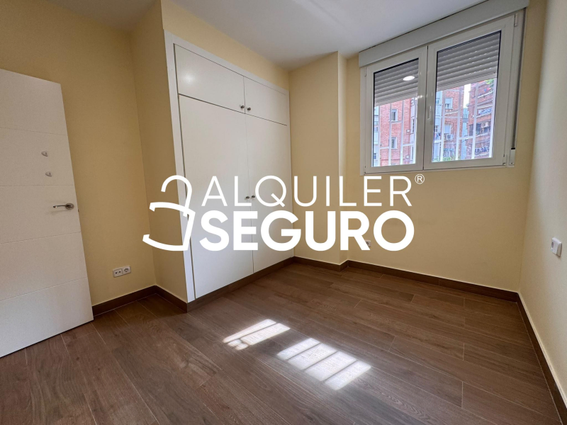 Inmueble en Calle Algaba, MADRID