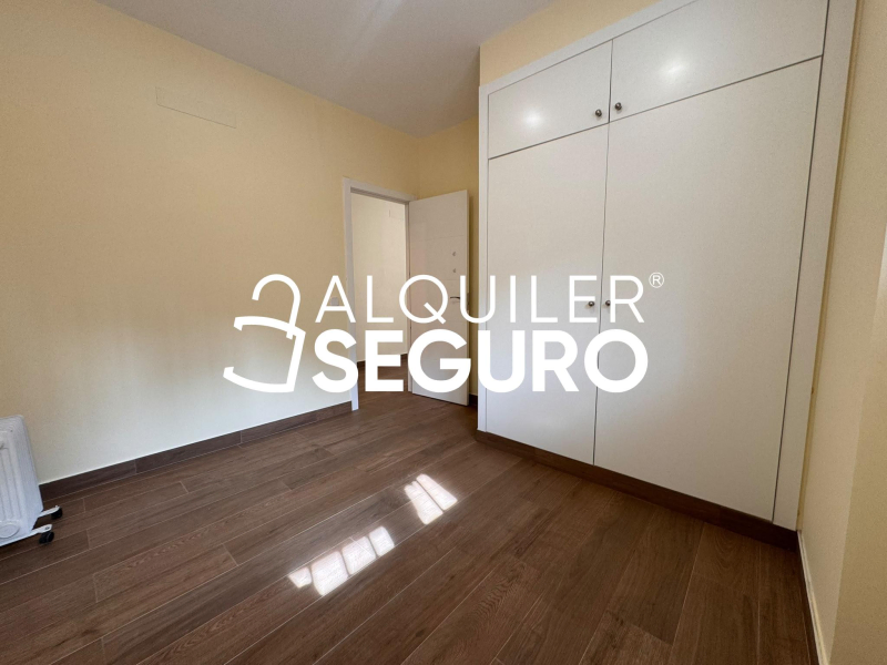 Inmueble en Calle Algaba, MADRID