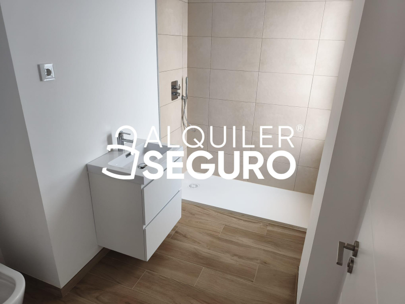 Inmueble en Calle Antonio Ariza Luna, SEVILLA