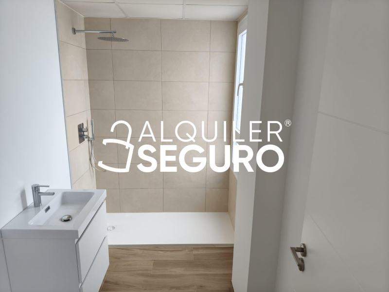Inmueble en Calle Antonio Ariza Luna, SEVILLA