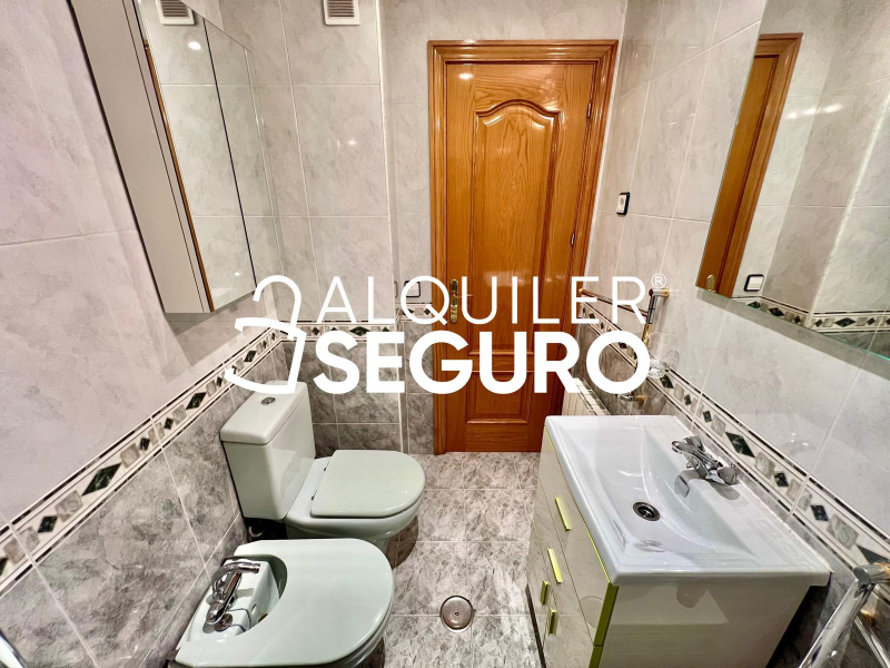 Inmueble en Calle Tribaldos , MADRID