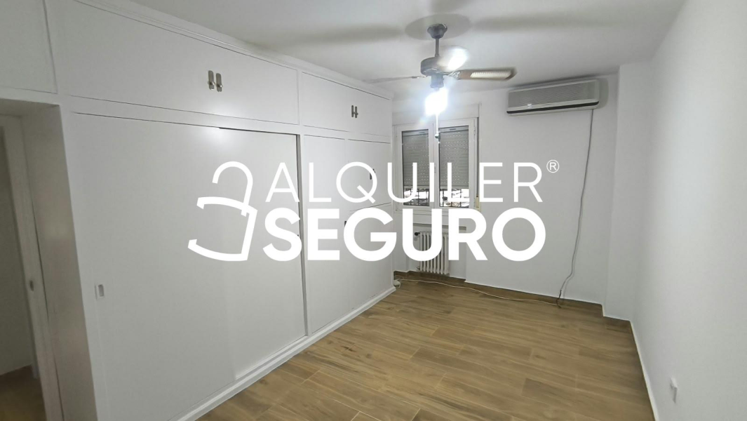 Inmueble en Calle  grupo Oscar Carvallo, SEVILLA