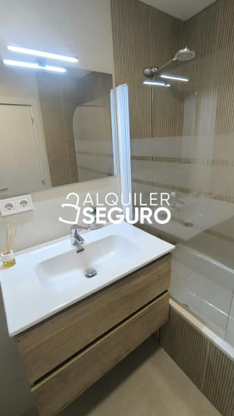 Inmueble en Calle  grupo Oscar Carvallo, SEVILLA